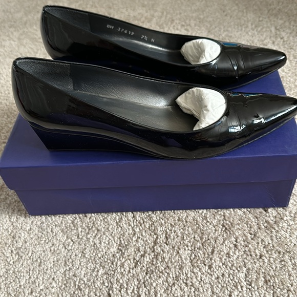 Stuart Weitzman Kitten Wedge Heel 7.5 - Picture 4 of 7